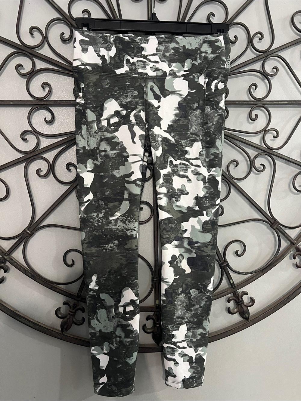 Avia Green & White Camouflage Workout Leggings